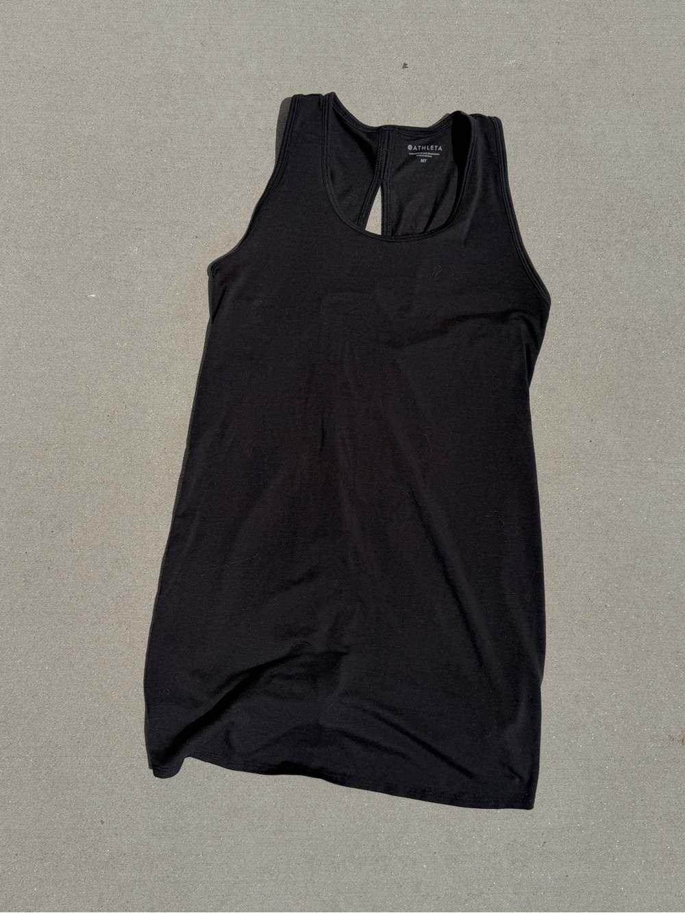 Athleta Essence Tie Back Tank Top Black Medium Open Split Back Crop Workout Yoga